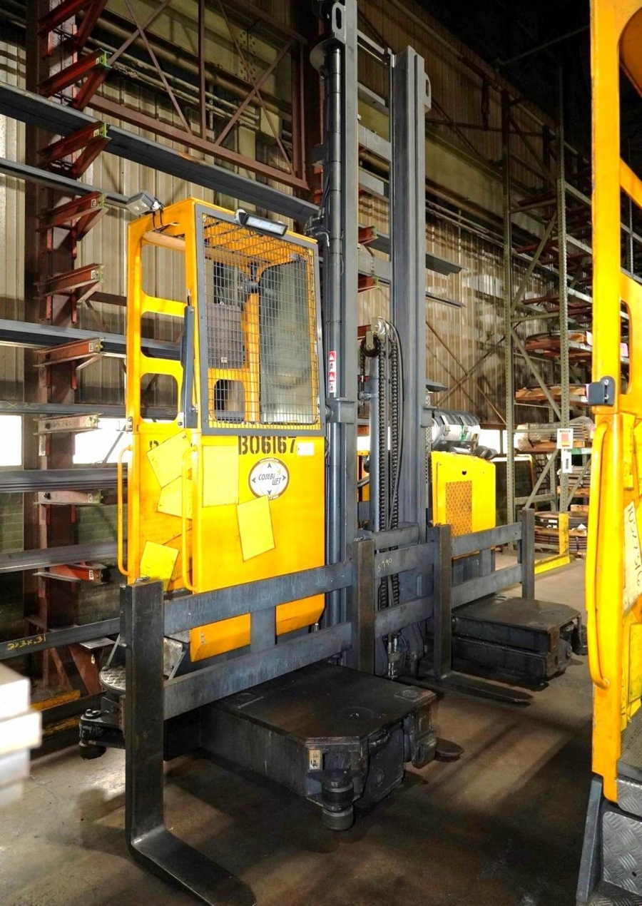 AM24568- Combi-Lift CL60100LA27 Side-Loader Multi-Directional Forklift