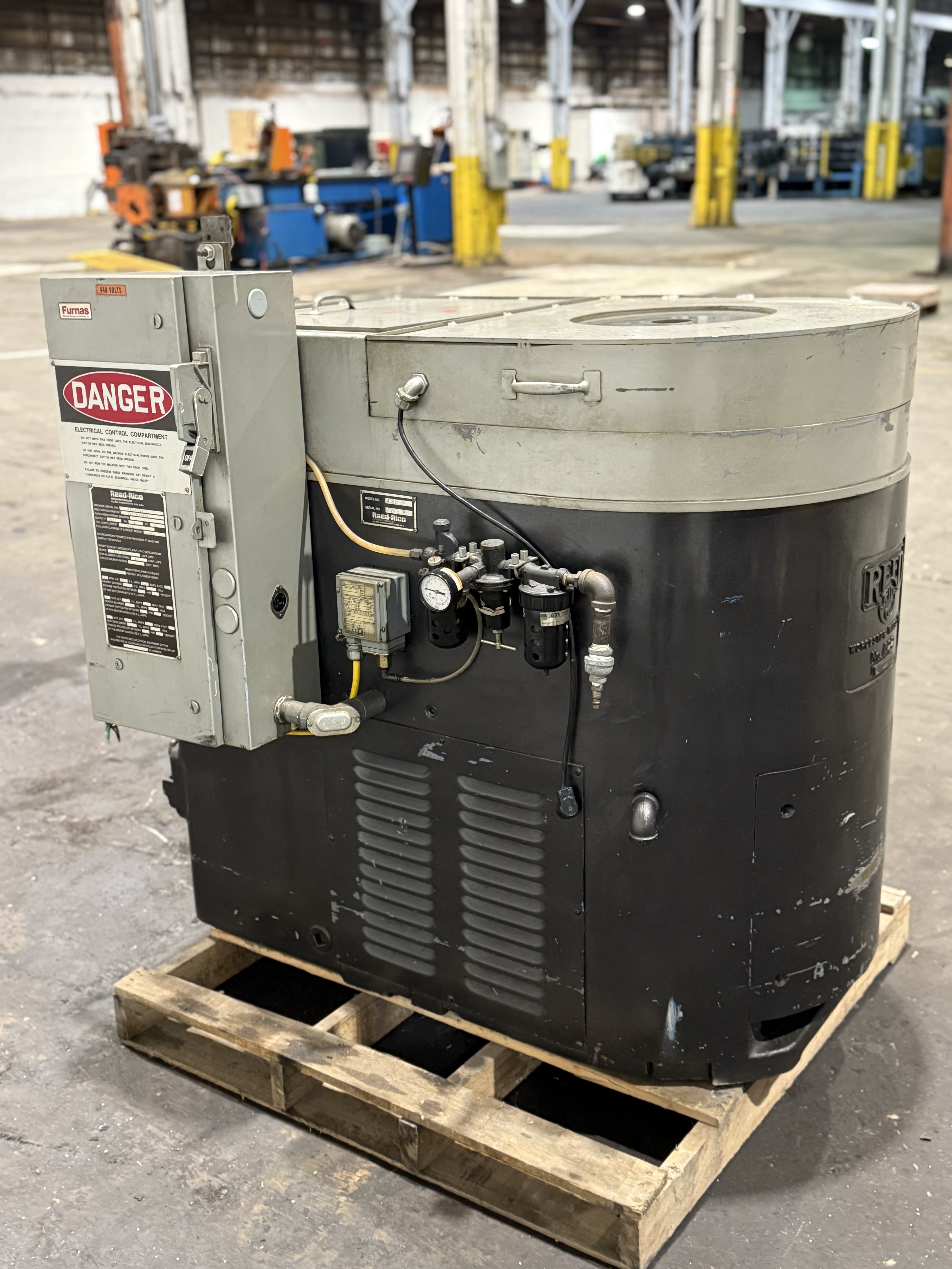 AM23983- Reed A22R Thread Roller