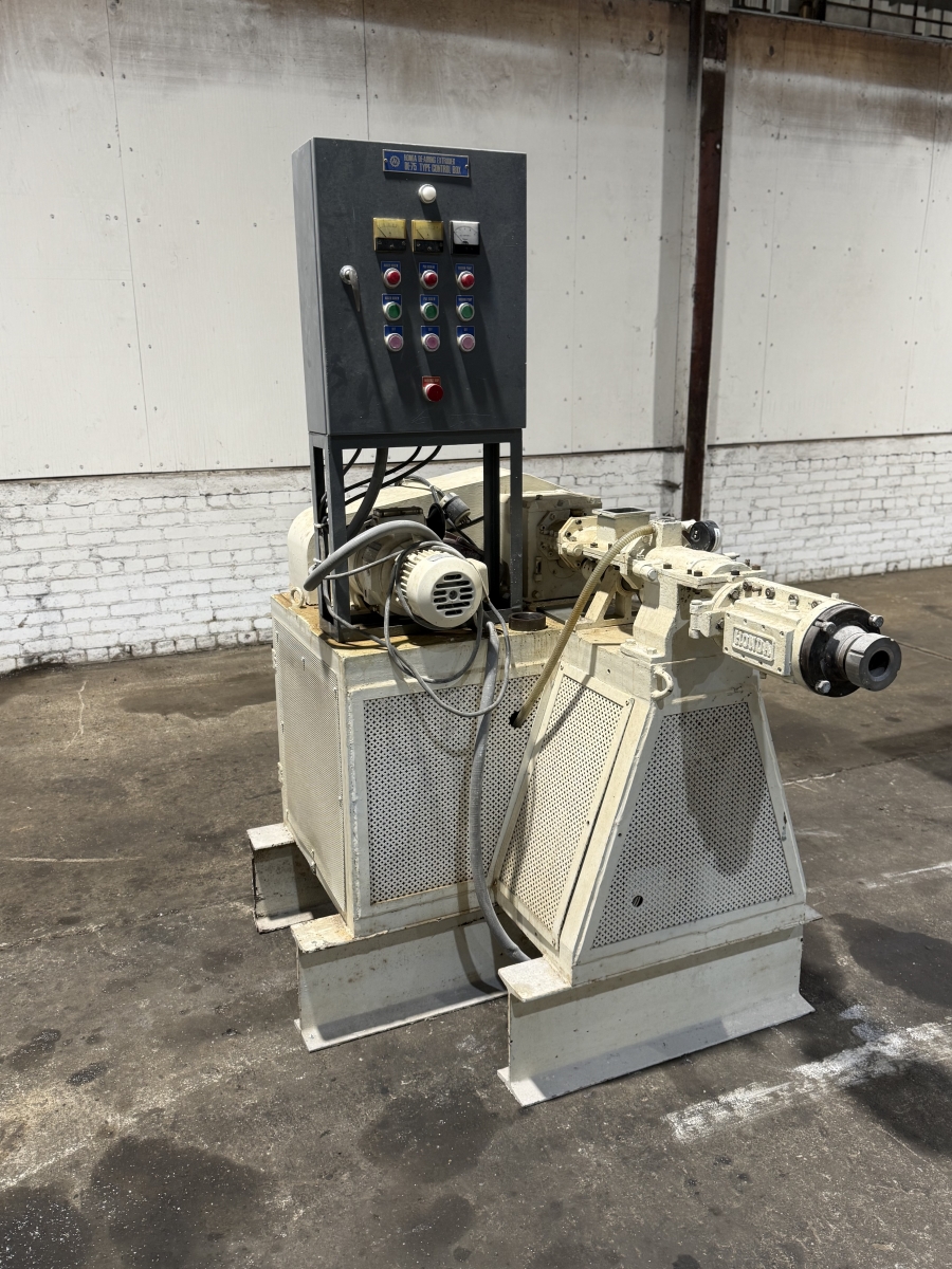 AM24361- Honda DE75 Extruder