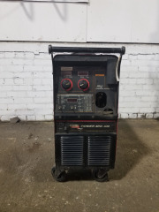 AM21479-Lincoln Electric Power MIG 300 Welder