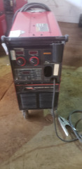 AM21487-Lincoln Electric Power MIG 300 Welder